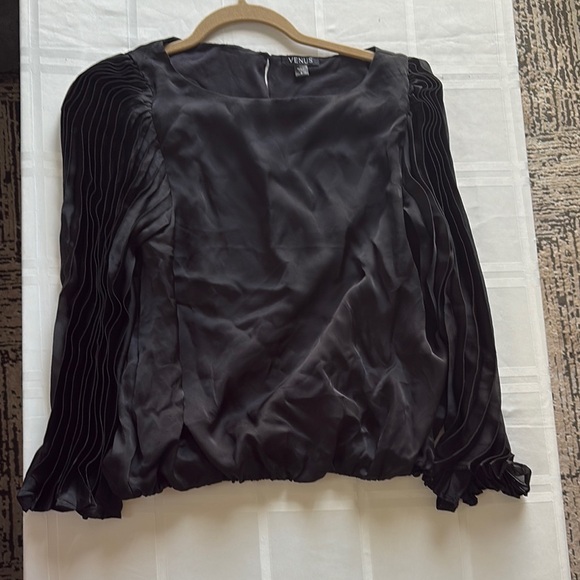 VENUS Tops - VENUS Black Women's Top